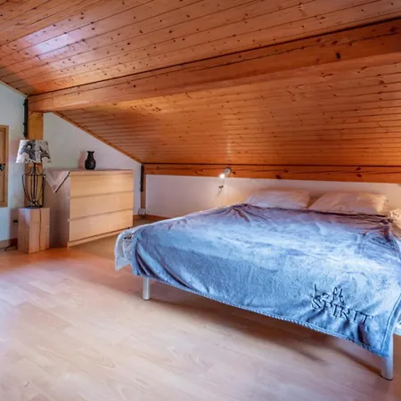 Charming Small With Aiguille Du Midi View