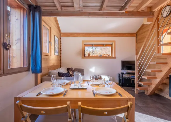 Chalet Alpine Escape Facing The Aiguille Du Midi *